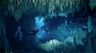 Abaco Dans Cave, Cascade Room 