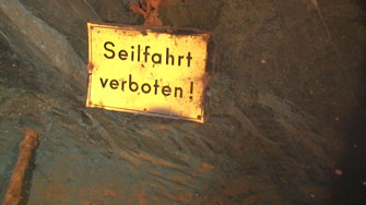 Cable Car riding not allowed- Seilfahrt verboten!