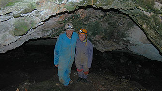 Dry Caving Fox Cave